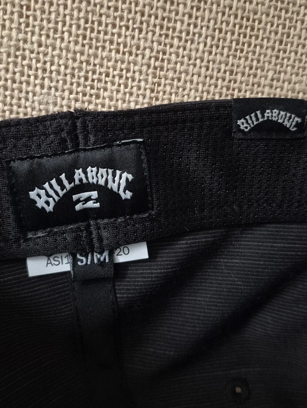 Billabong Surf Logo Crossfire Stretch Flexfit Baseball Cap Size S/M Black Hat